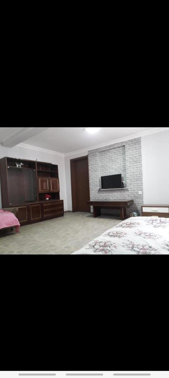Zaza Guest House كوبوليتي المظهر الخارجي الصورة